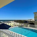 Surf Side Hotel