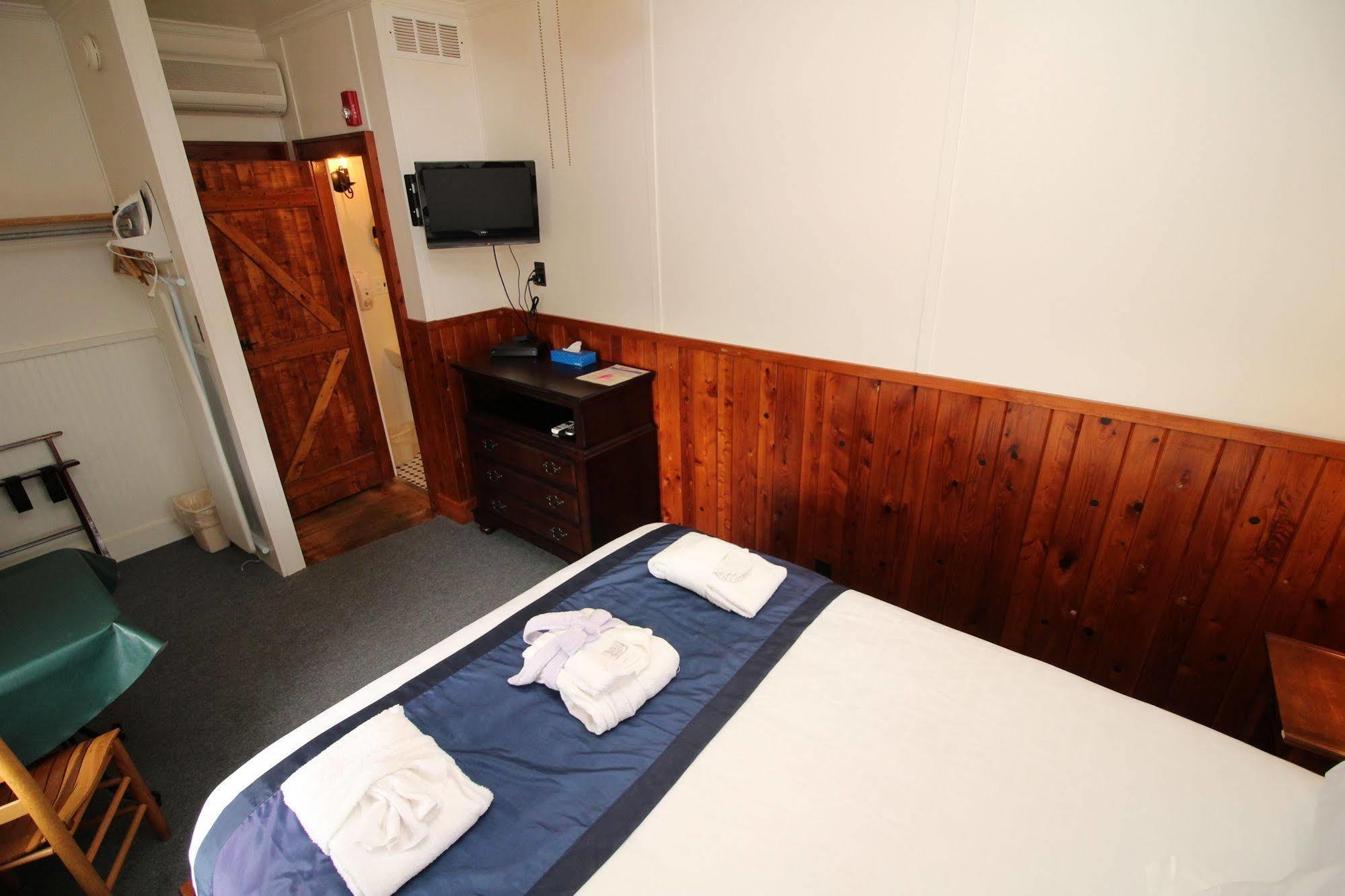 Nags Head Beach Inn 3*
