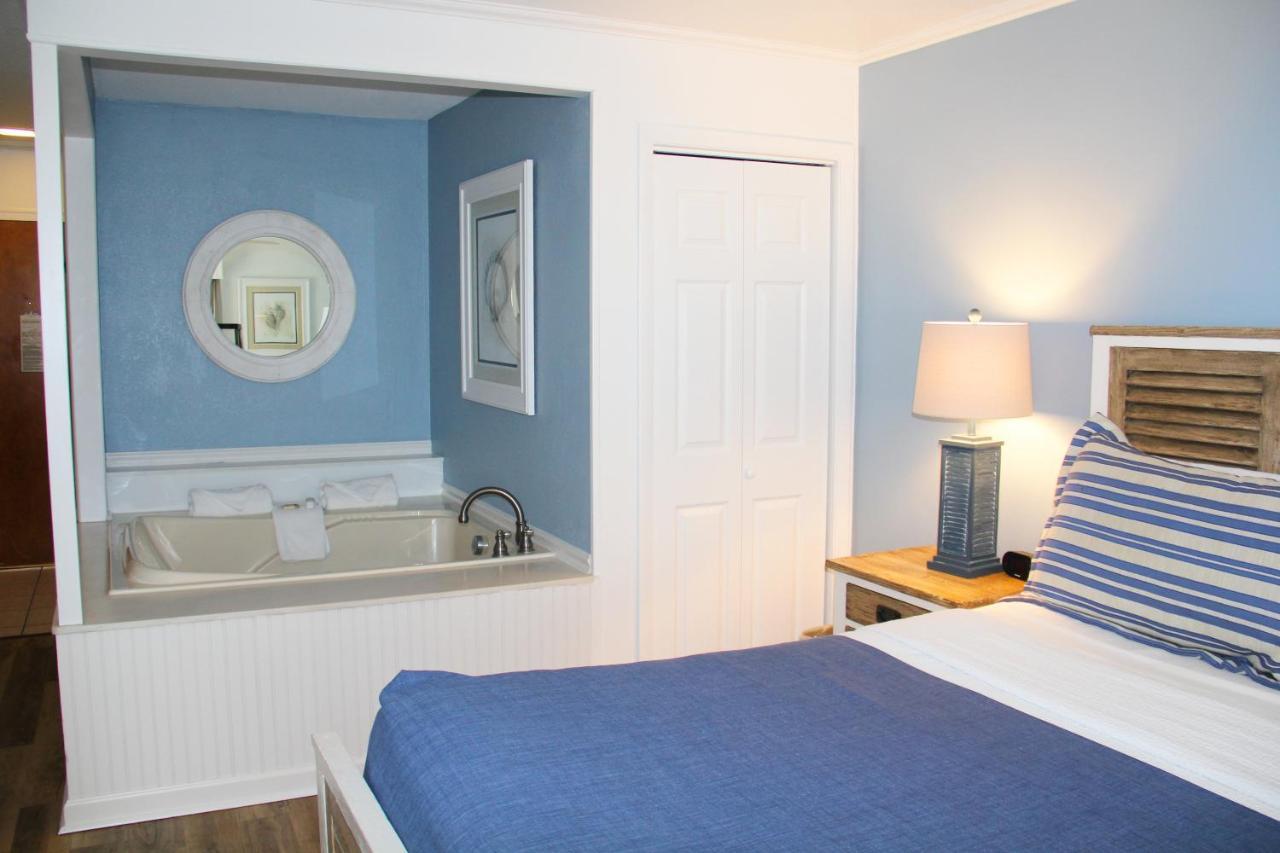 Hotel Surf Side 2*