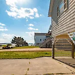 5723 - Urban Gorilla By Resort Realty