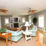 5434 - Live Oaks Cottage By Resort Realty