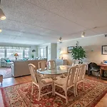 5732 - Beach Music By Resort Realty
