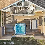 6070 - Cast Away By Resort Realty