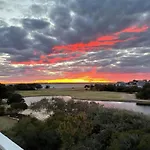 We02 Soundbreeze Sunset