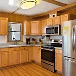 7147 Geris Place 11A 200Ft To Beach