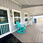 Sand Spur Cottages