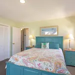 7083 Ocean Haven Oceanfront Hot Tub