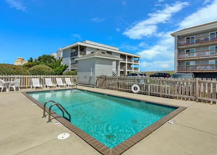 Yc301 Yachtsman Oceanfront Community Pool