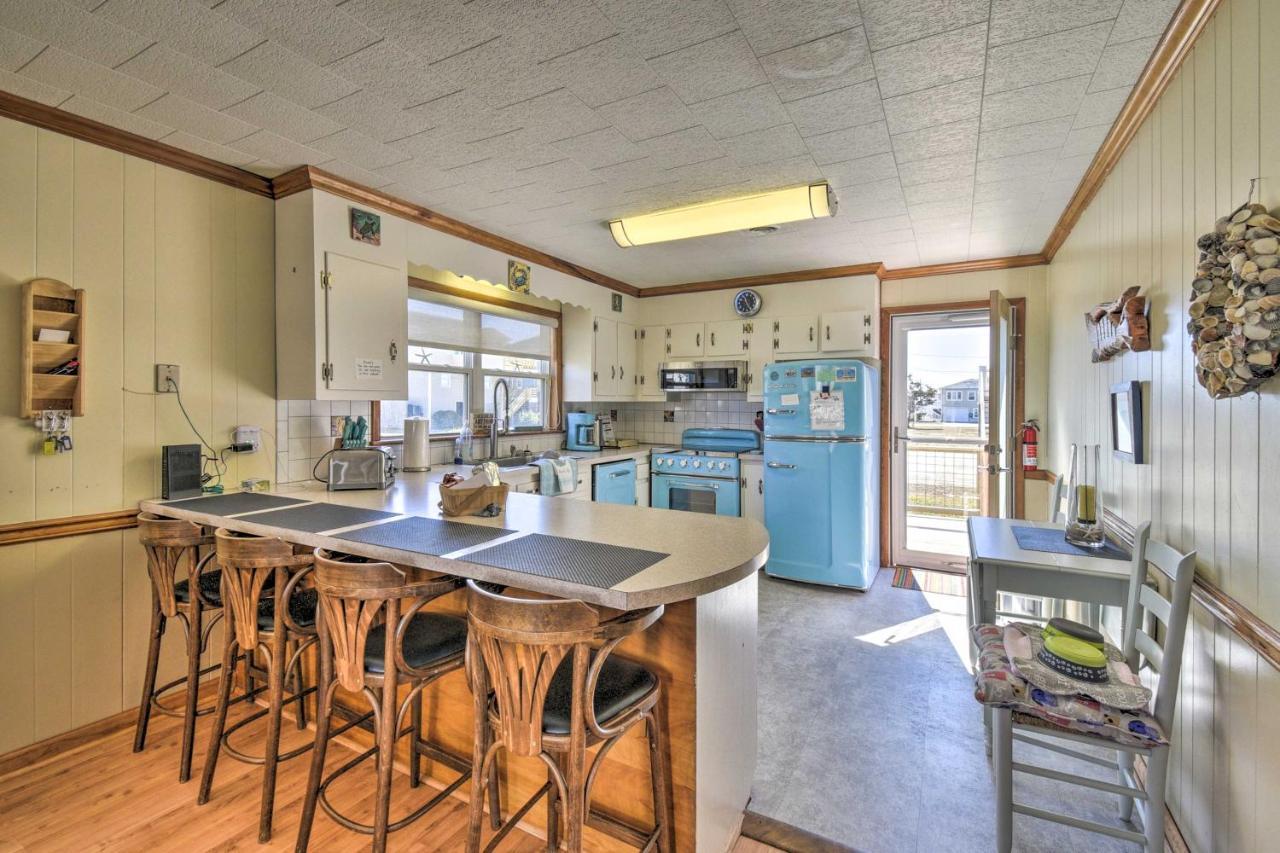 Holiday home Screened Porch, Walk To Beach! *