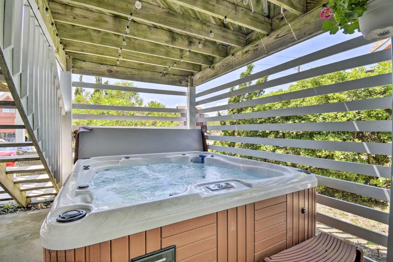 Apartment Dreamy, Coastal Studio Paradise With Hot Tub! Nags Head