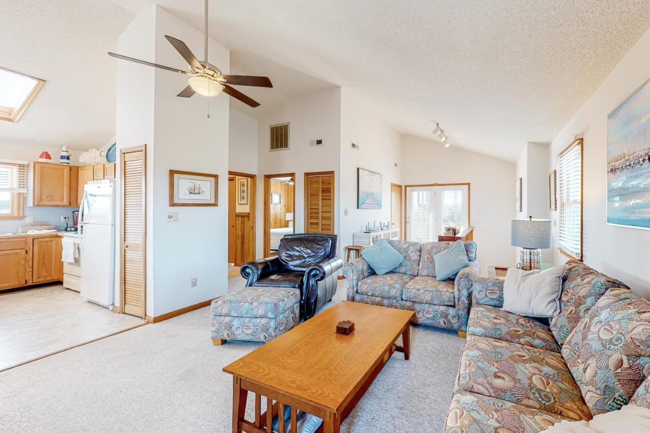 Dockside Landing Holiday home