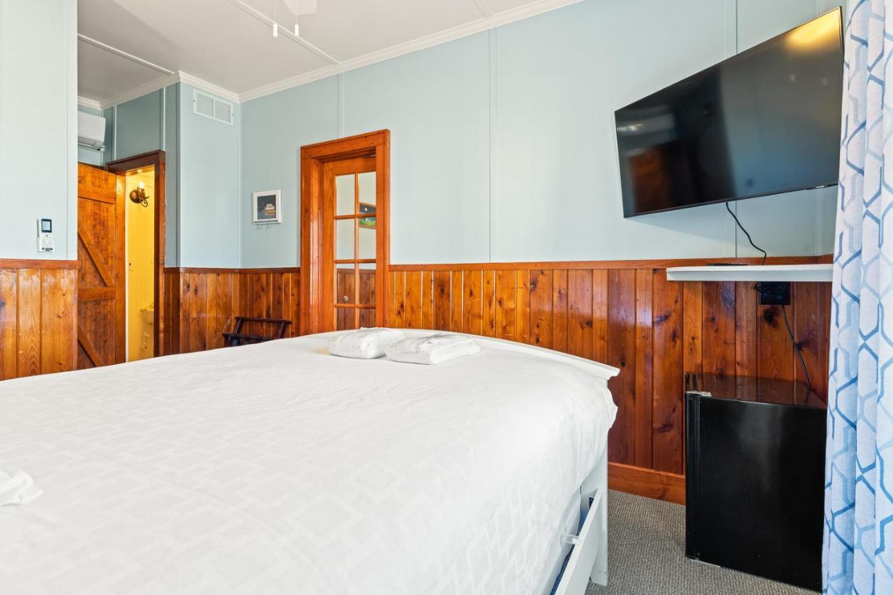 Hotel By Kees Vacations *