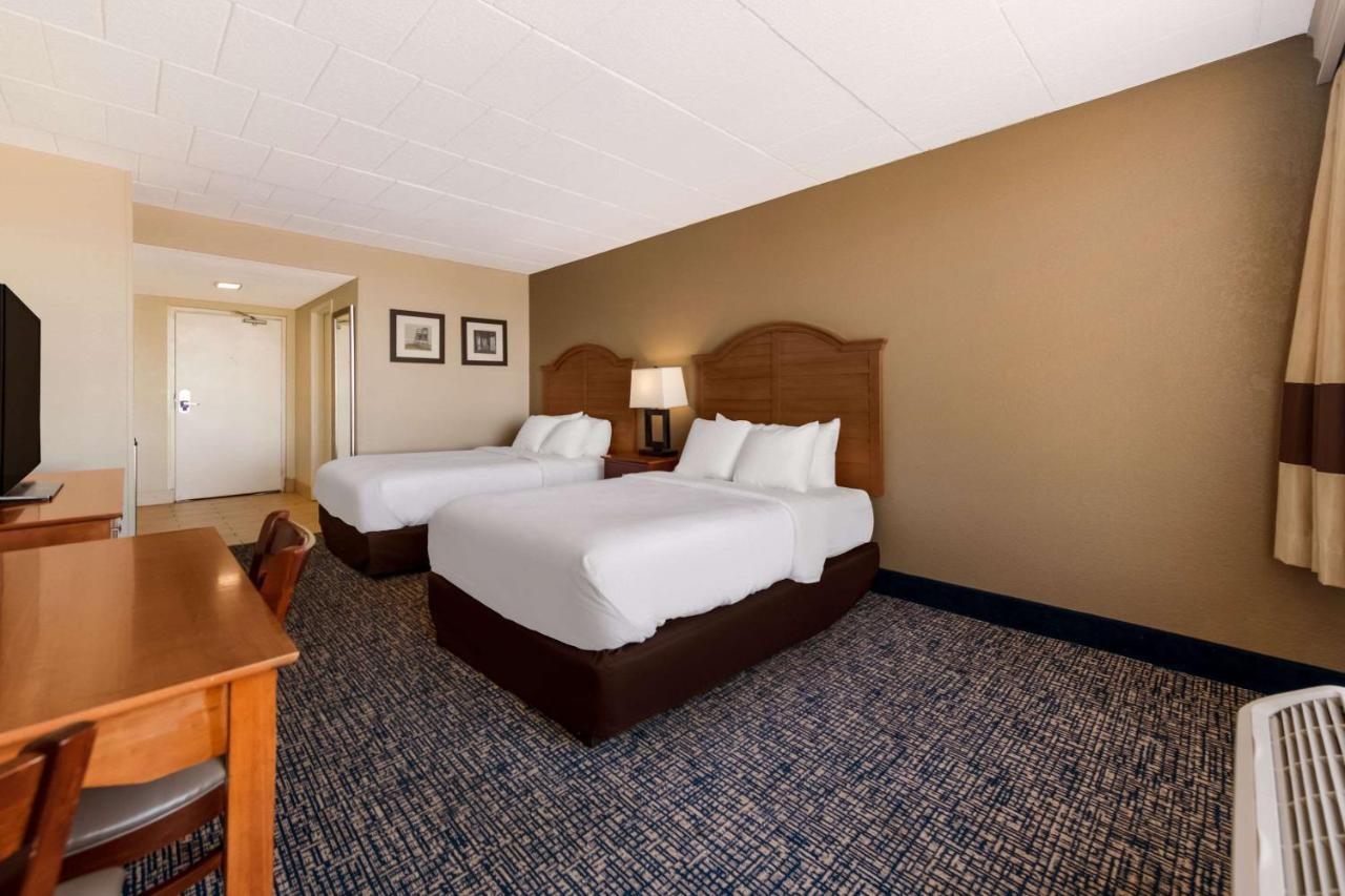 Inn Comfort South Oceanfront 3*