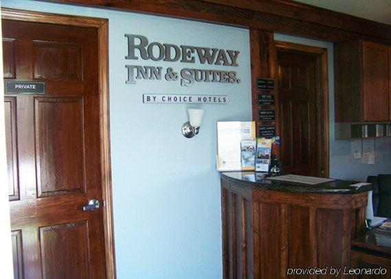 Rodeway & Hotel 2*