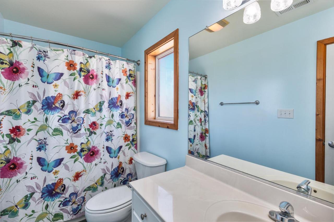 5823 - Moonstruck By Realty Holiday home