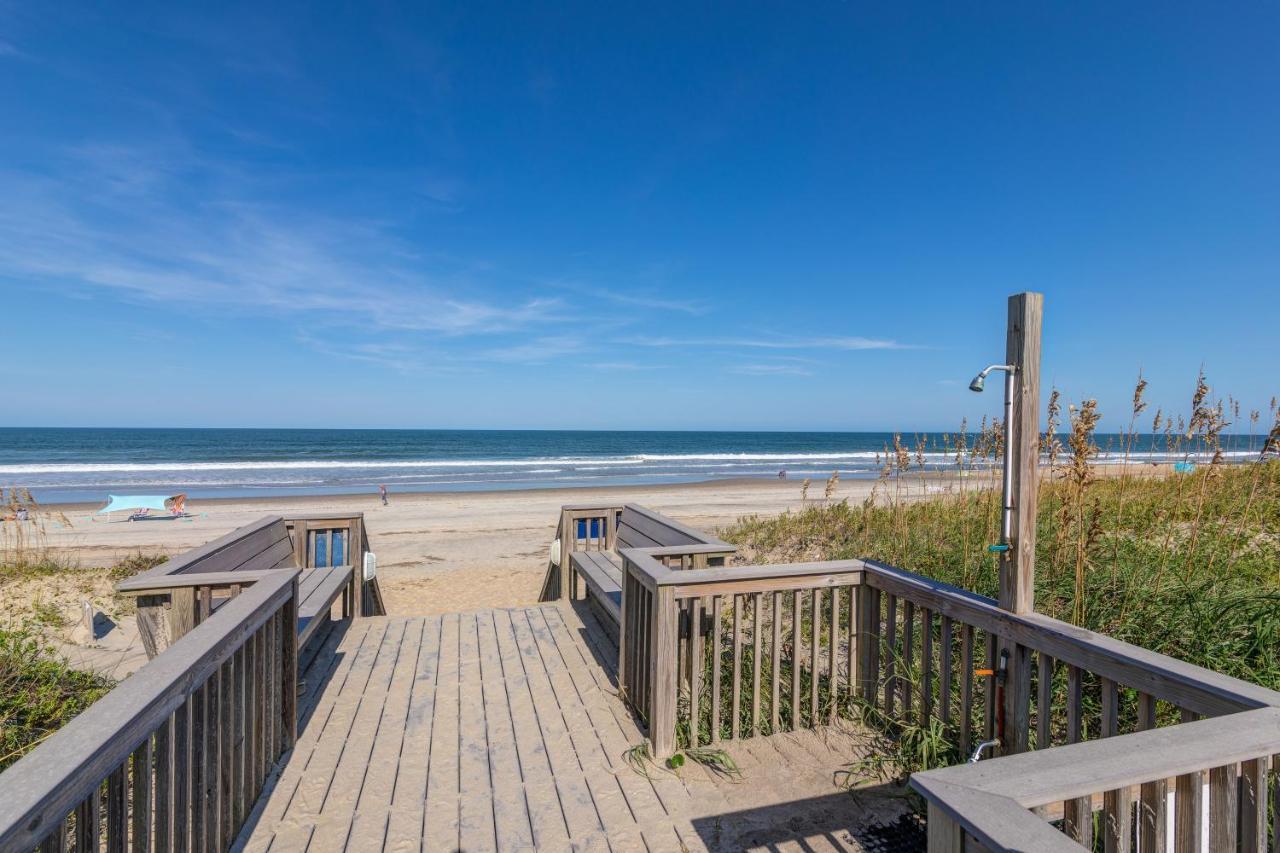 5608 - Surf Watch By Realty Holiday home