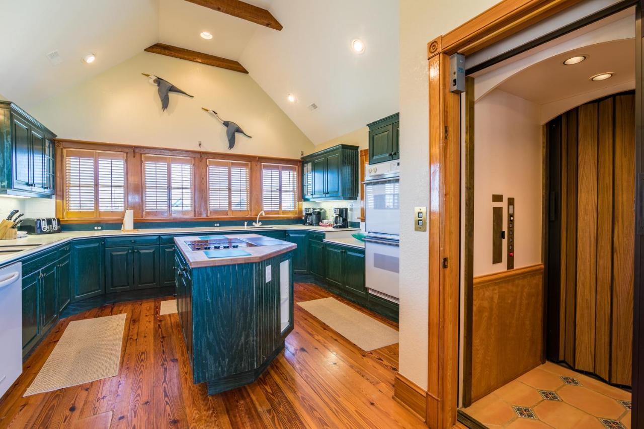 5684 - Sea Holly By Resort Realty Holiday home
