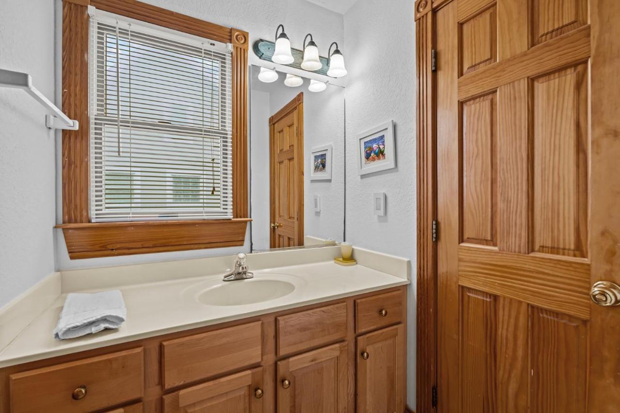 5785 - Southern Comfort By Realty *