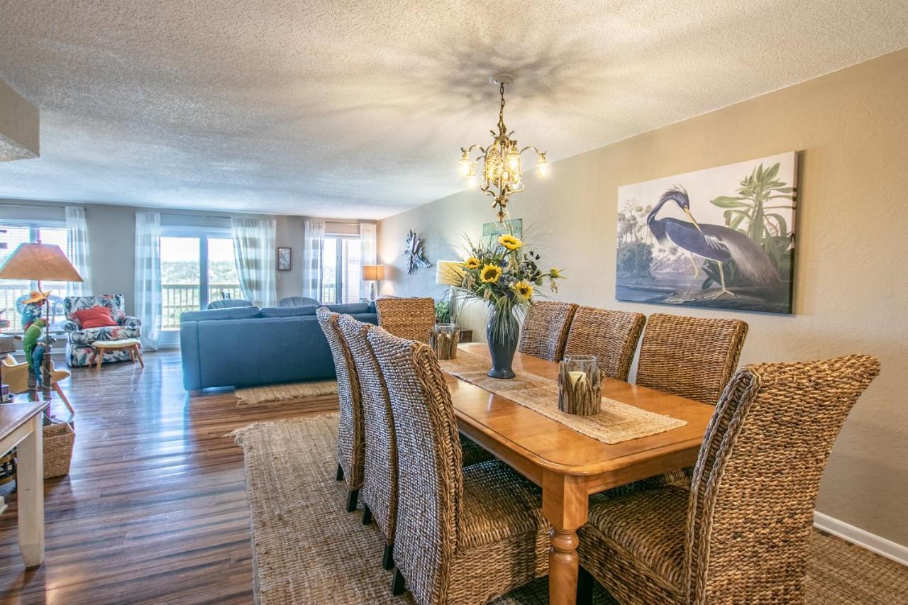 5606 - Heron Cove 102n By Realty
