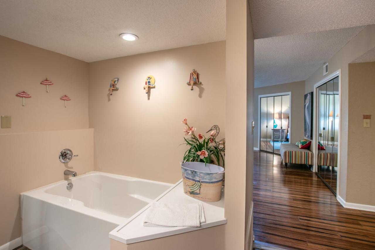 5606 - Heron Cove 102n By Realty Holiday home