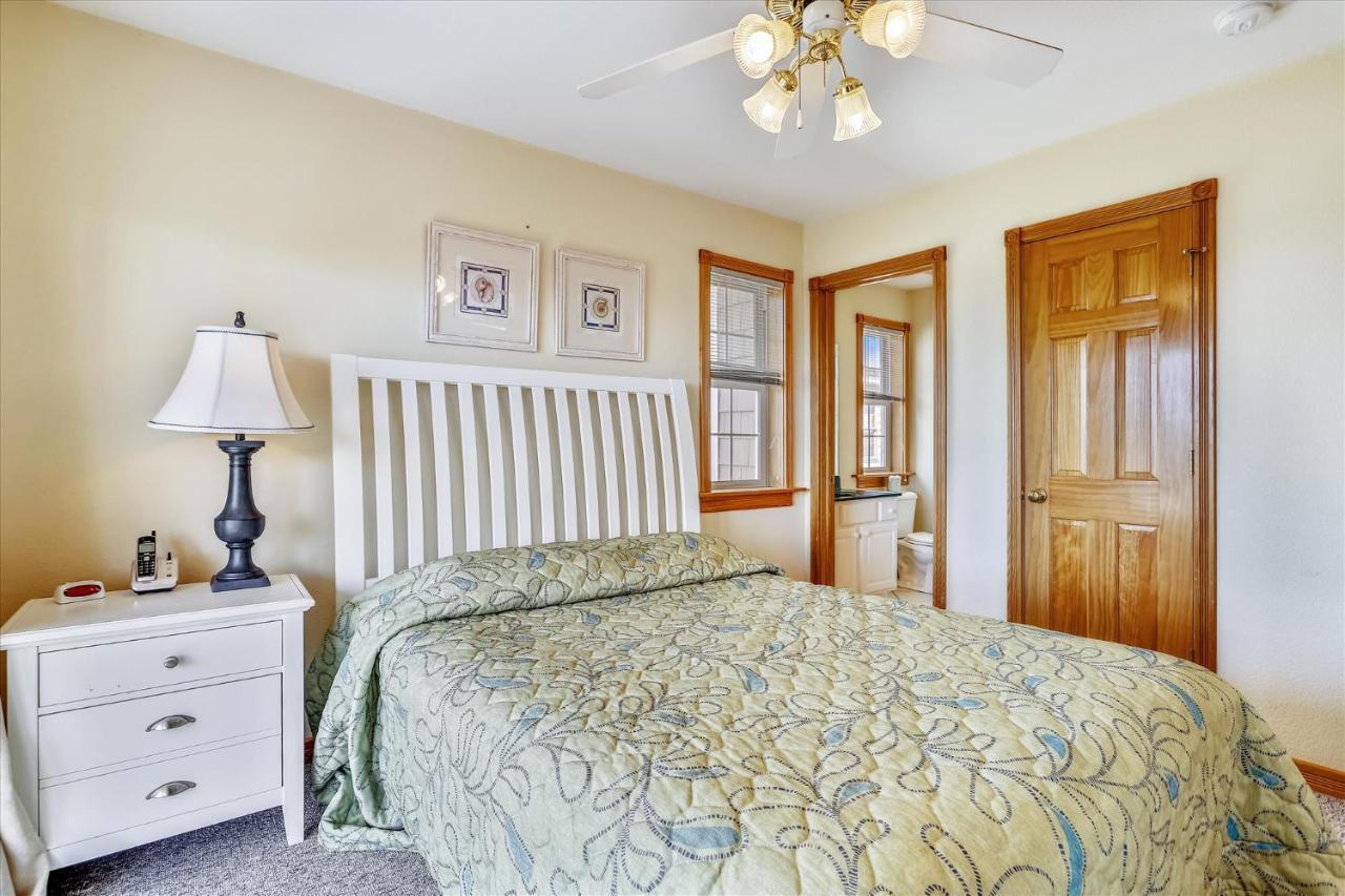 5708 - Seafari By Realty * Nags Head