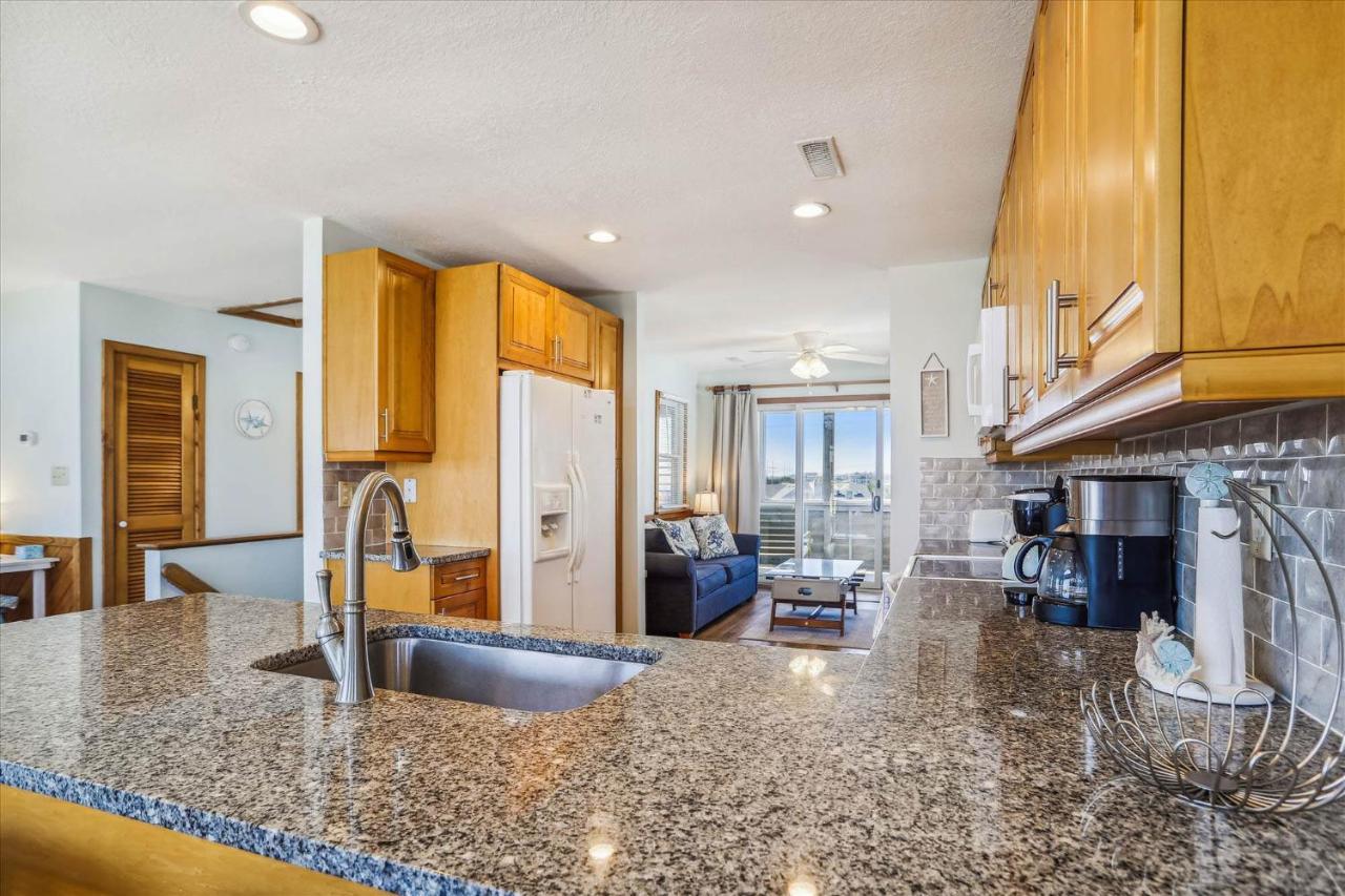 5716 - Crosswinds By Realty