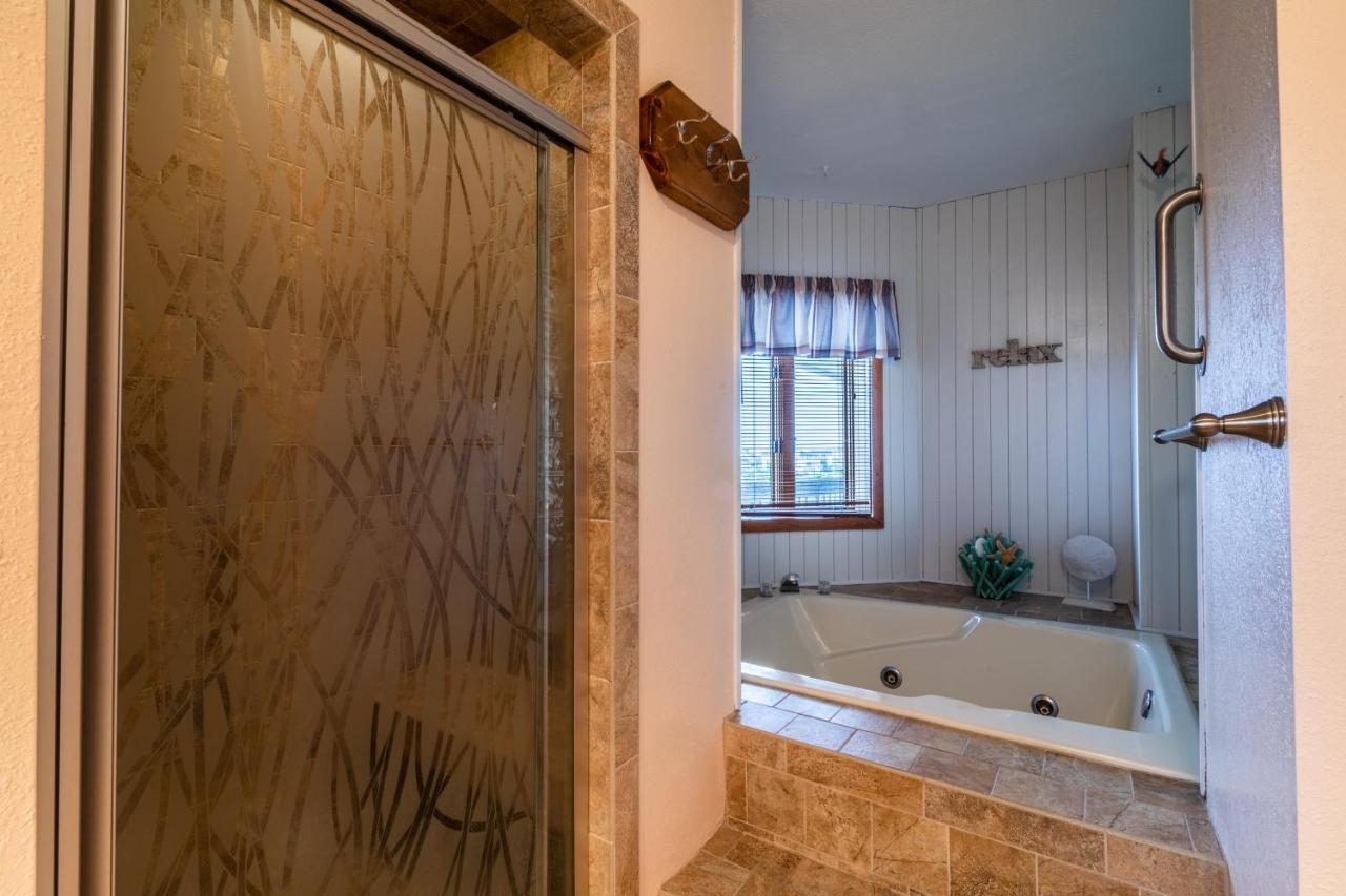 Holiday home 5736 - Sea Sunrise By Realty