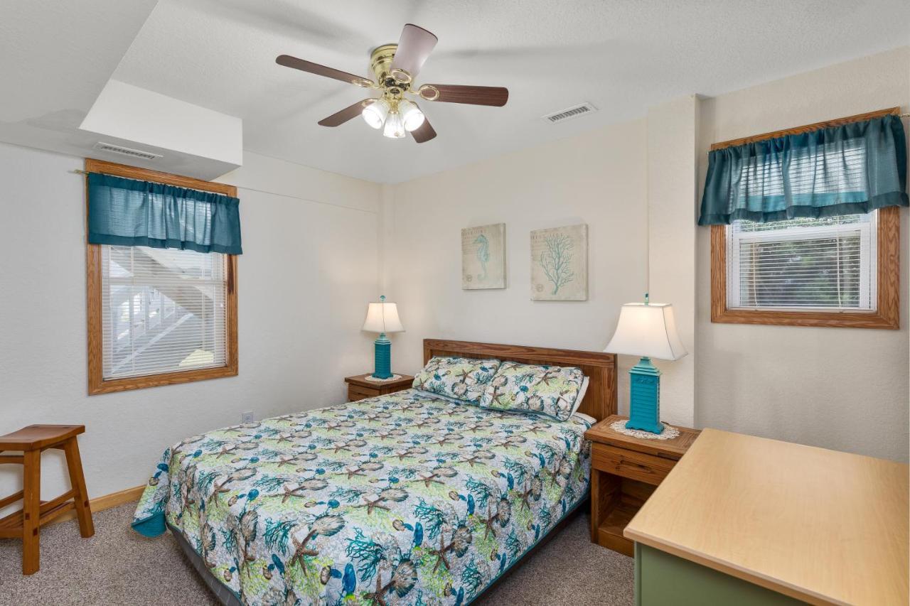 5432 - Mangoes Beach House By Resort Realty Holiday home *