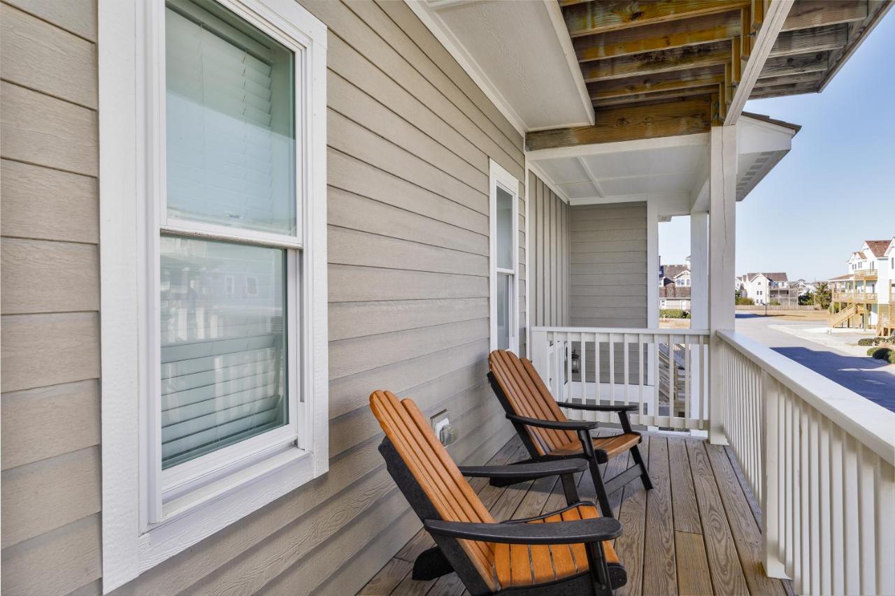 5548 - Toes In The By Realty Holiday home