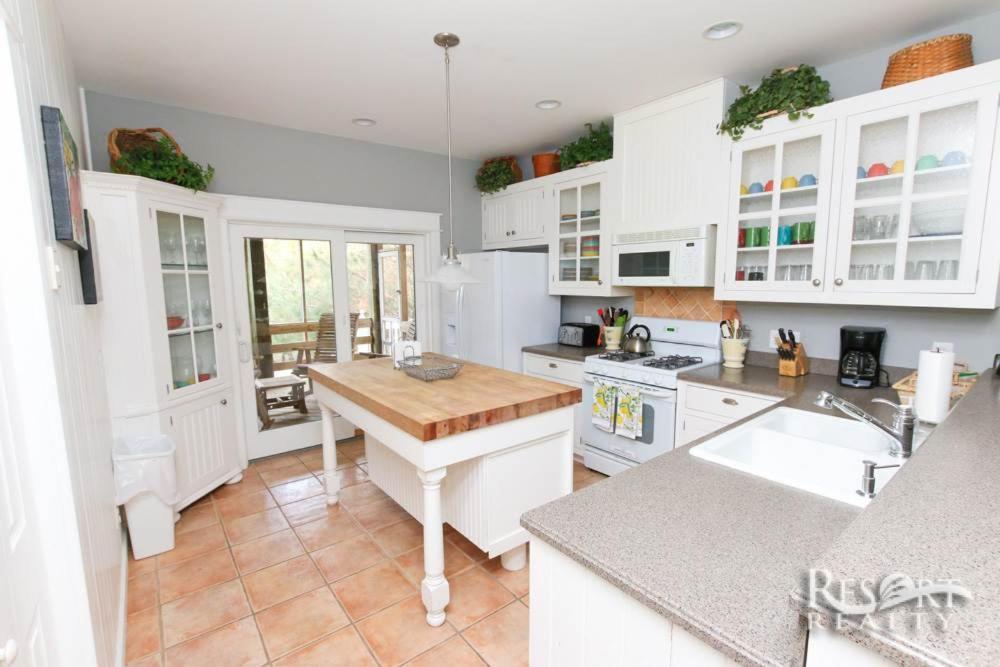 5434 - Live Oaks By Realty Holiday home
