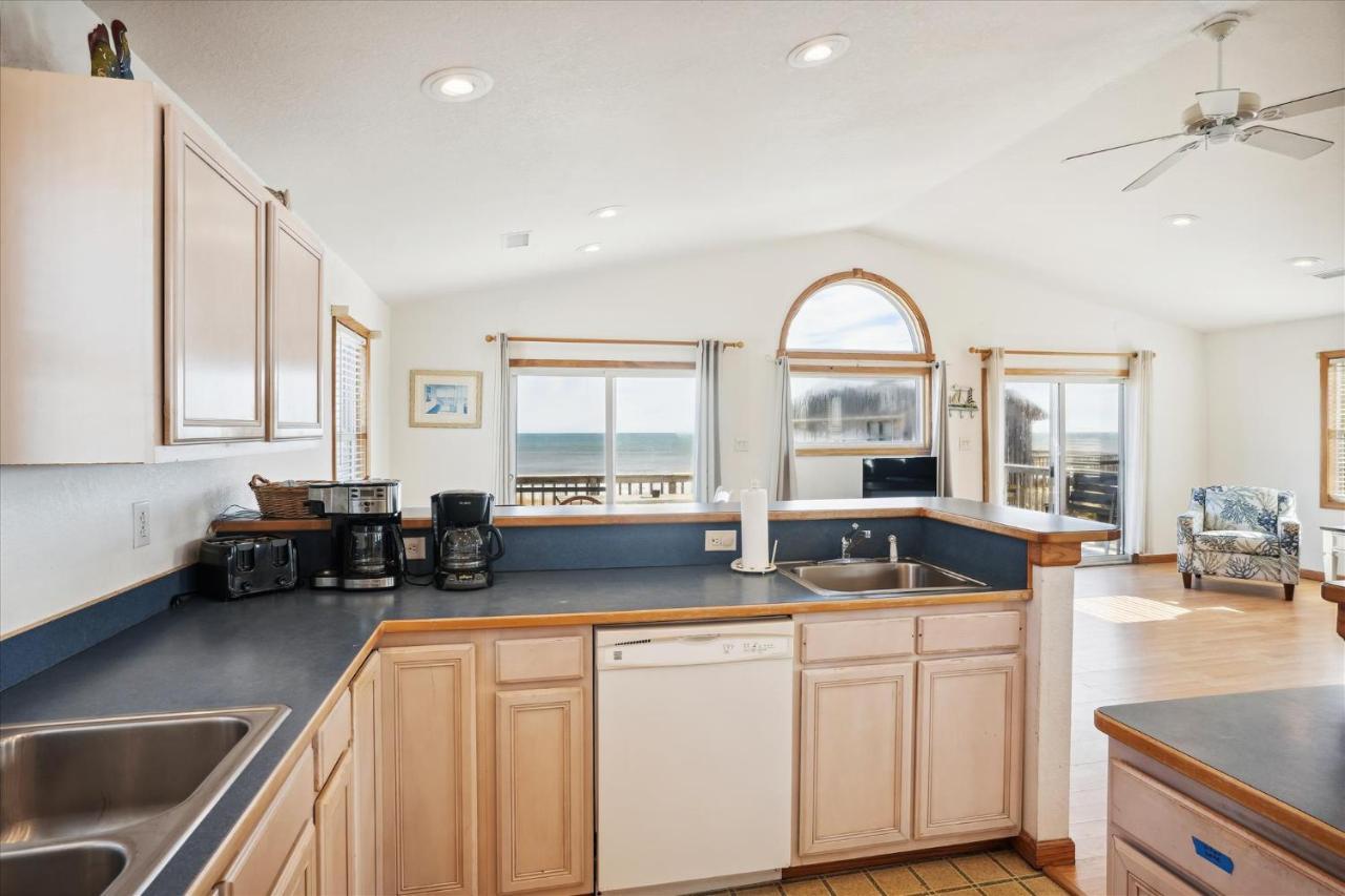 5824 - A Memorable Vacation By Realty