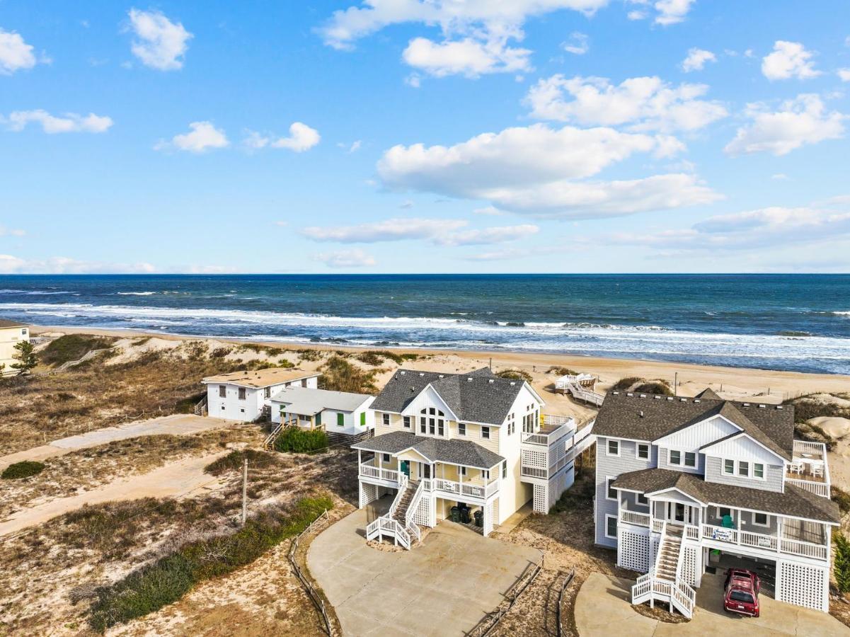 5703 - The Fritz Carlton By Resort Realty *
