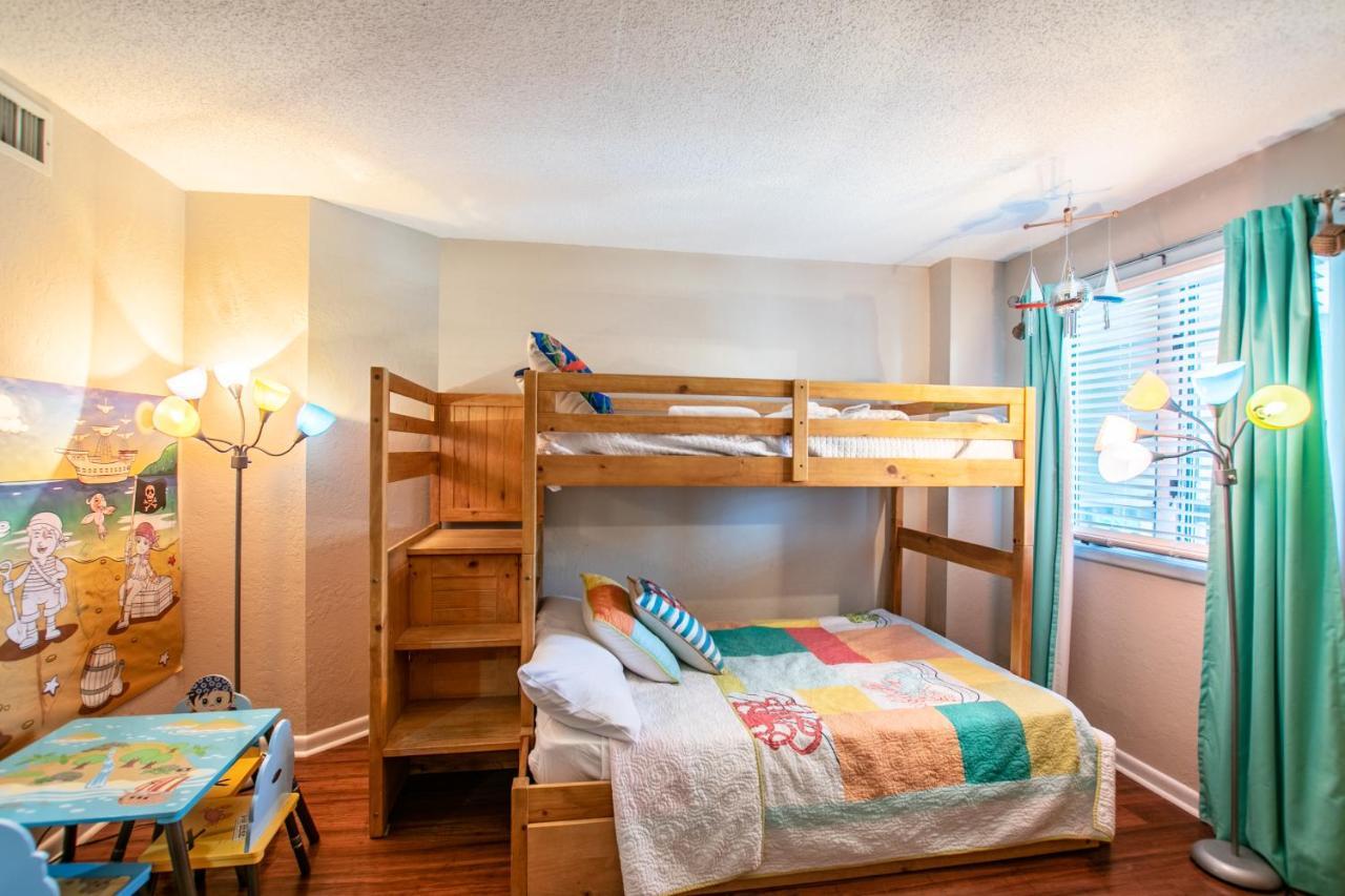 5606 - Heron Cove 102n By Realty *