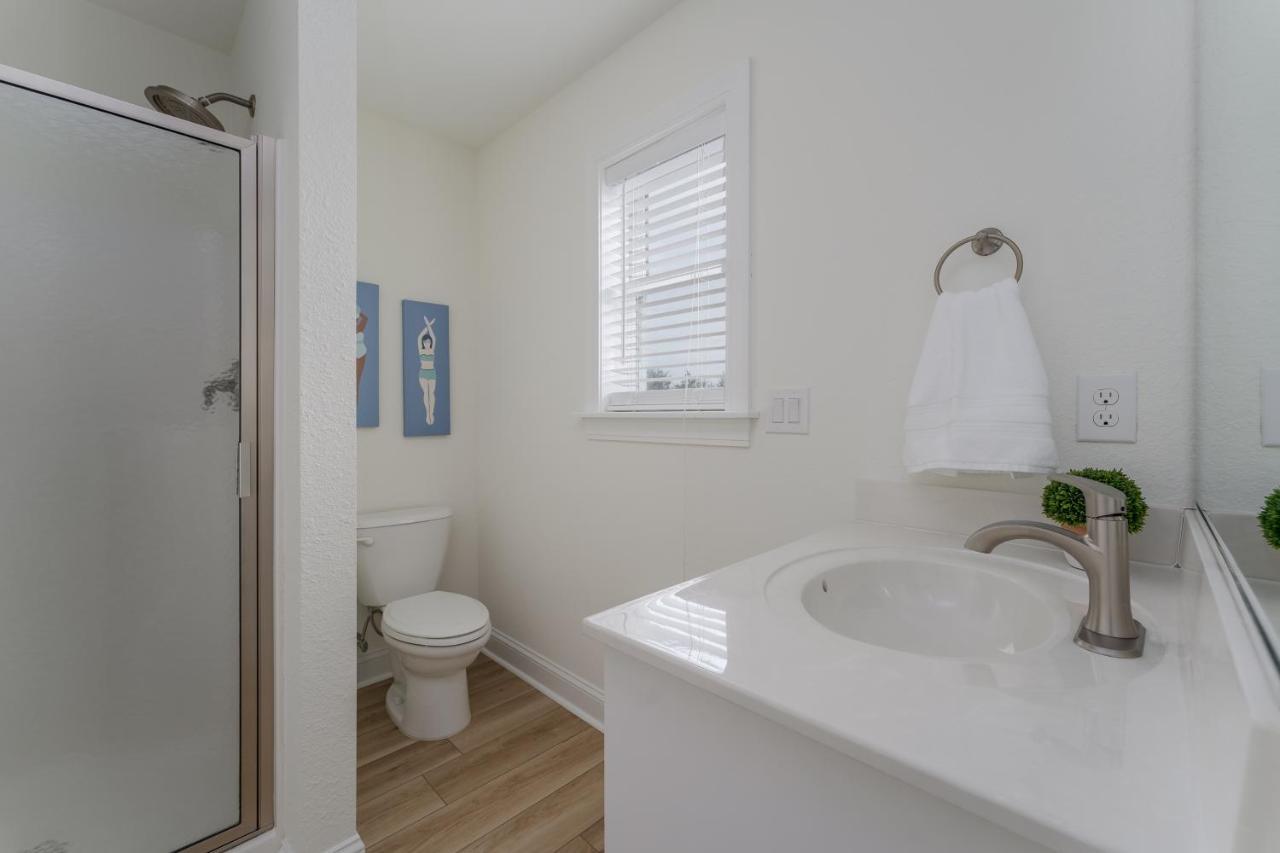 5435 - Carolina Gray By Resort Realty