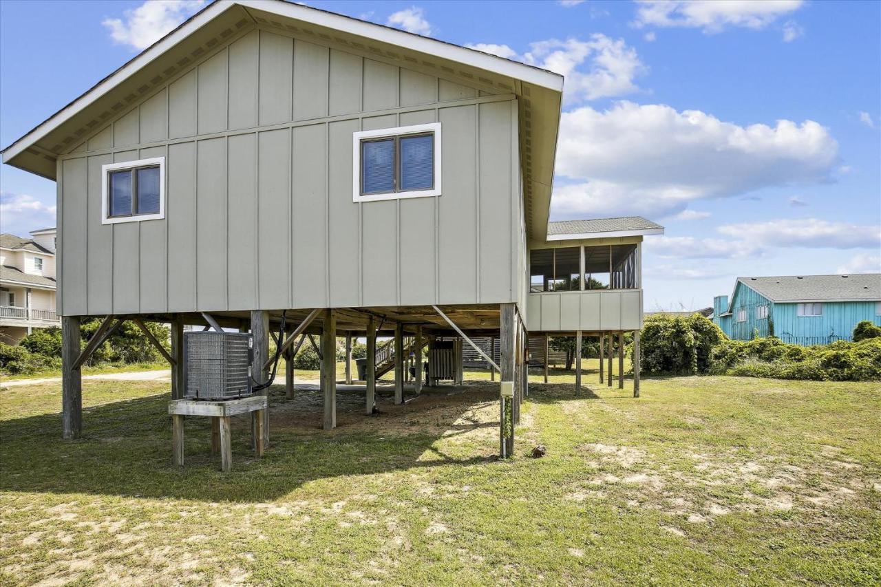 5862 - Ponton By Realty