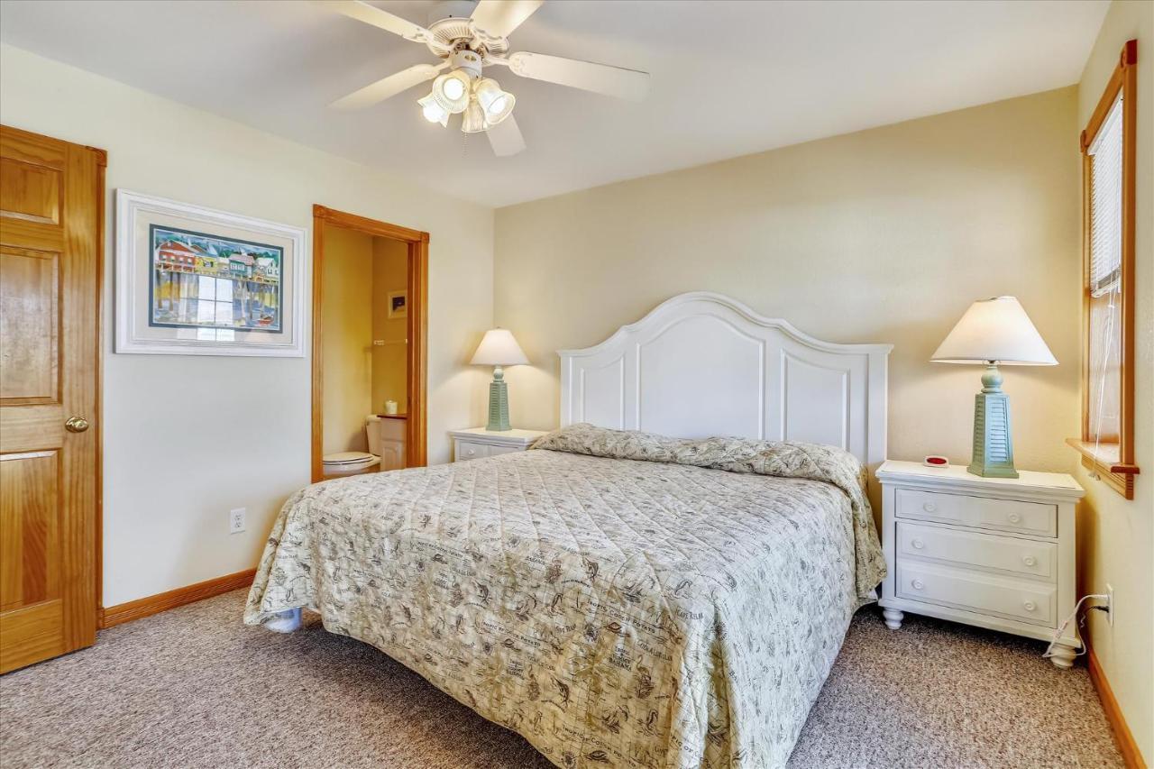 Holiday home 5708 - Seafari By Realty *