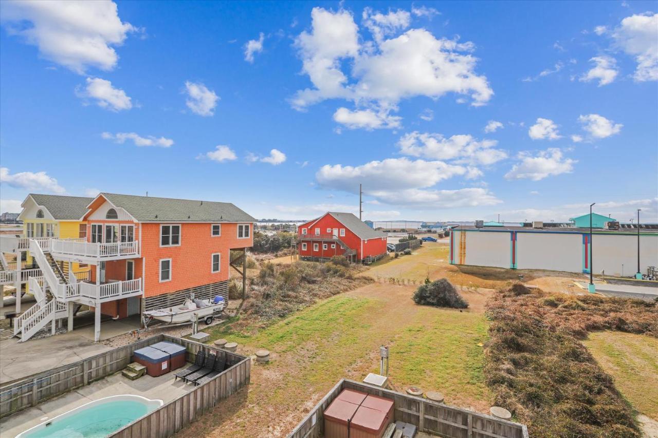 5708 - Seafari By Realty *
