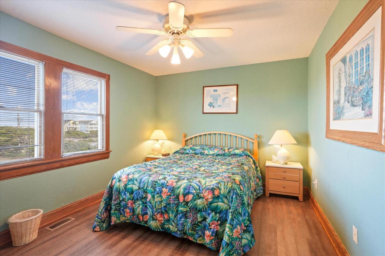 5727 - Whalebone Station By Realty Holiday home *