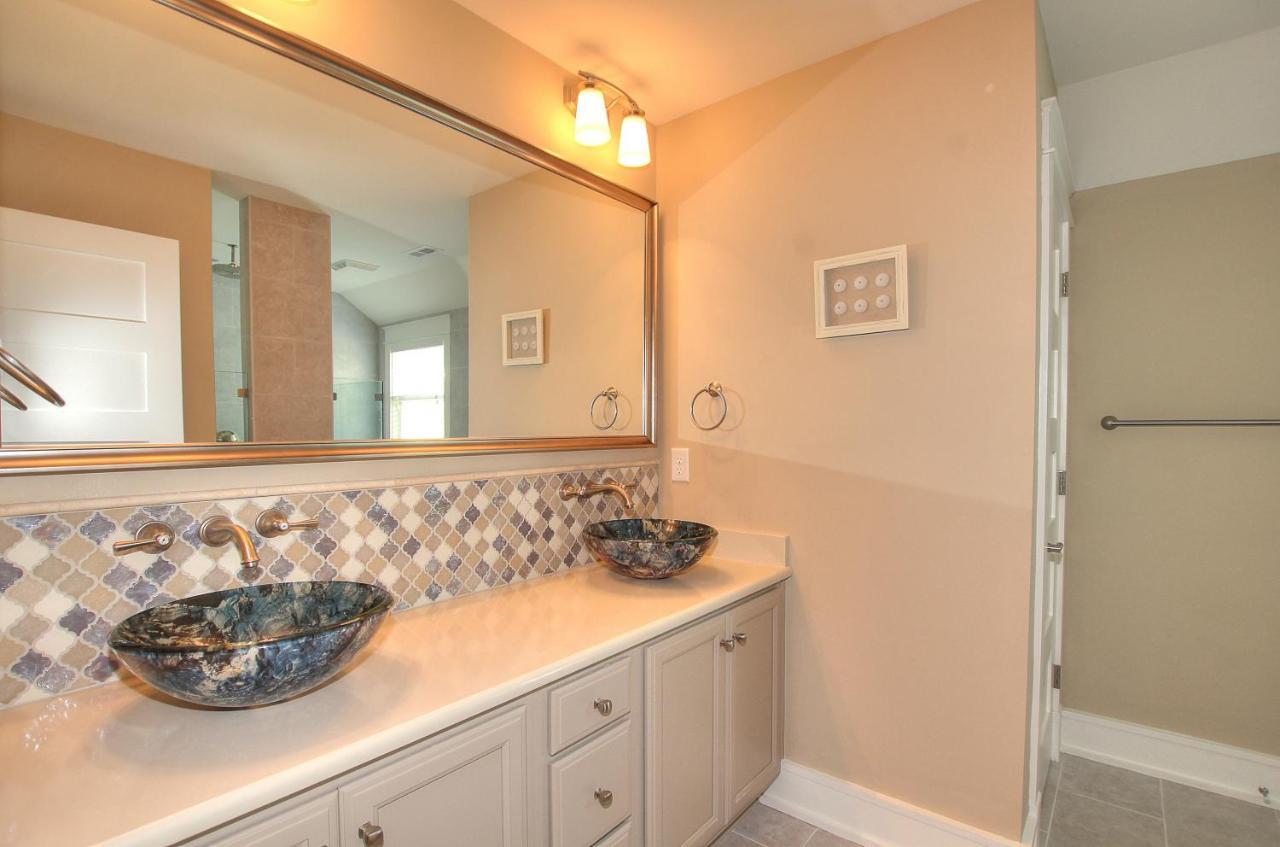 5464 - Ey Believe By Realty Nags Head