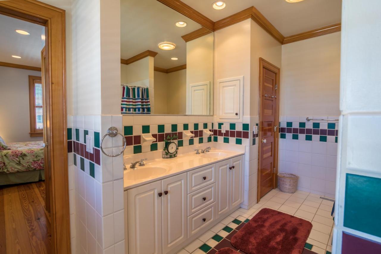 5684 - Sea Holly By Resort Realty *