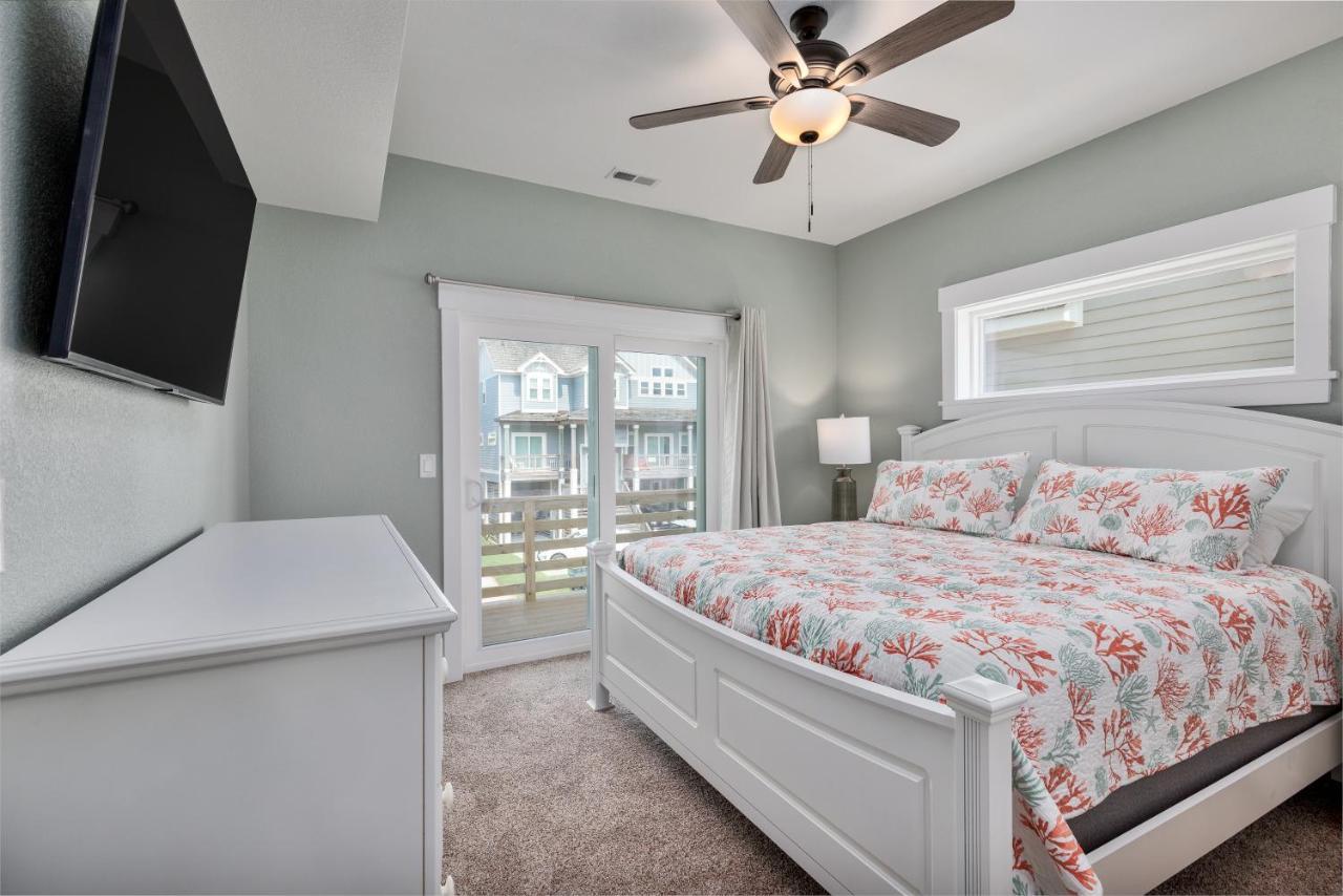 5549 - Stingray By Realty Holiday home *