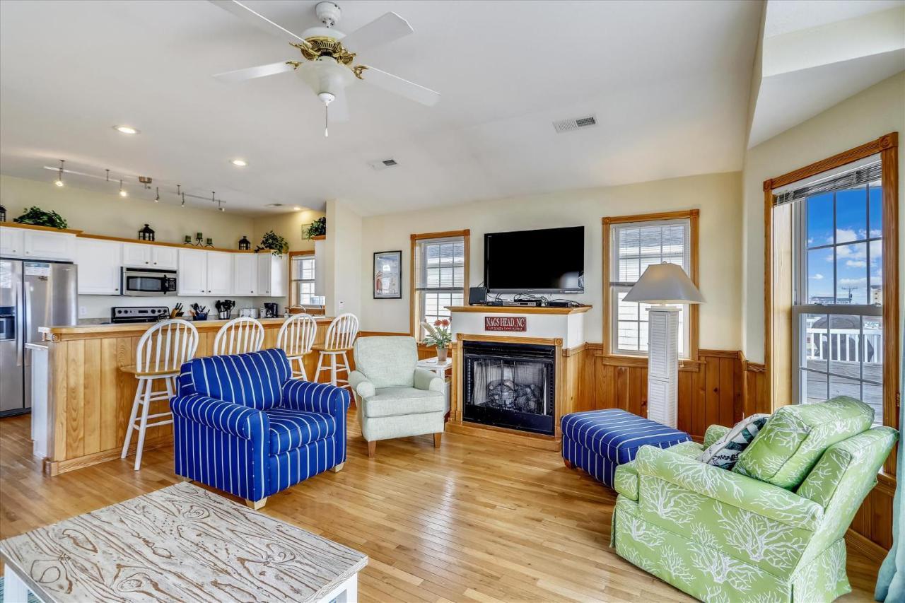 5708 - Seafari By Realty Holiday home