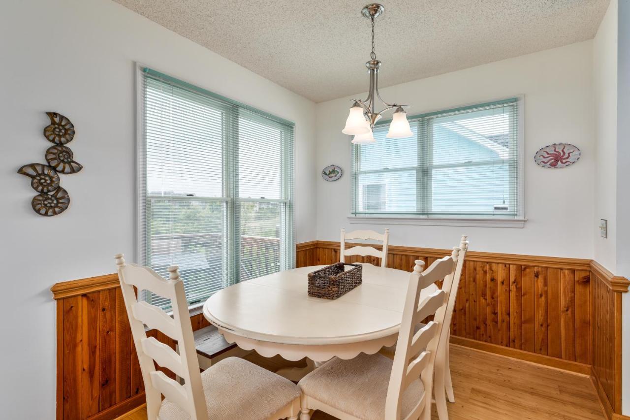 Holiday home 5596 - Peak To Shore By Realty *