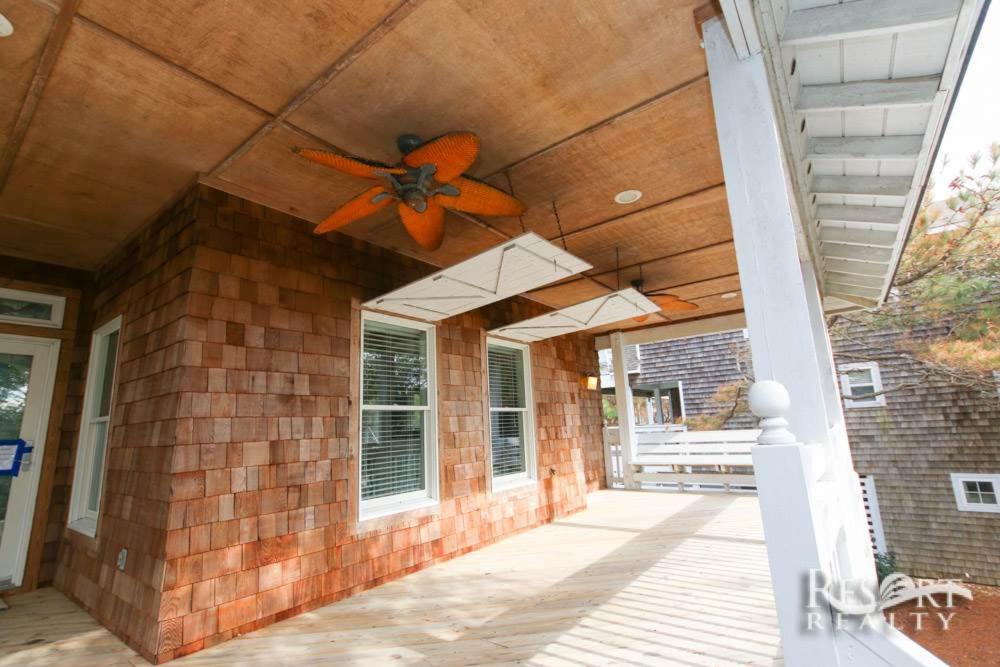 5434 - Live Oaks By Realty *