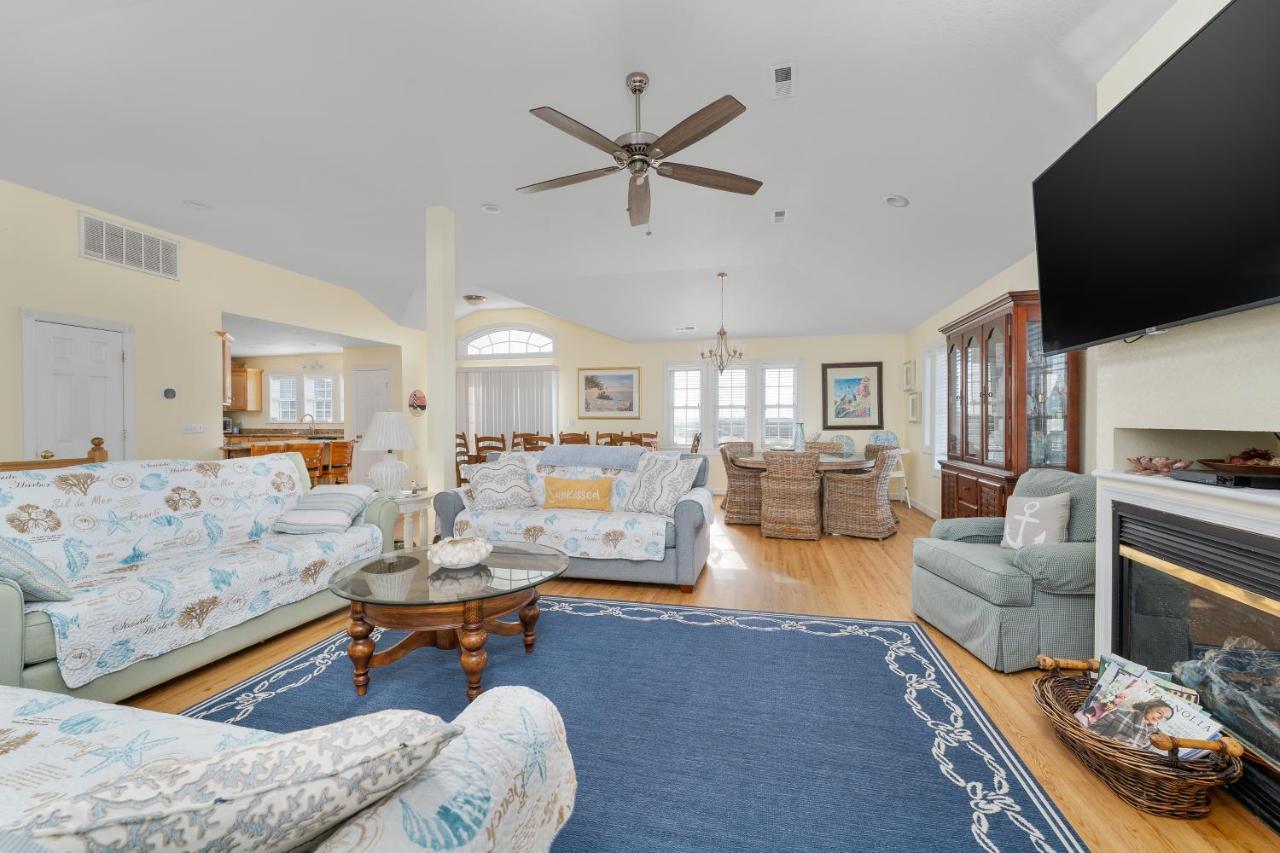 6039 - Sun Kissed By Realty Holiday home