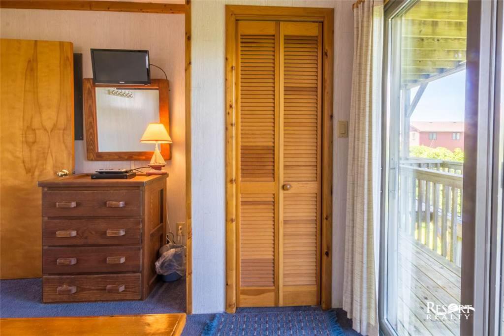 Holiday home 6001 - La Touche By Realty