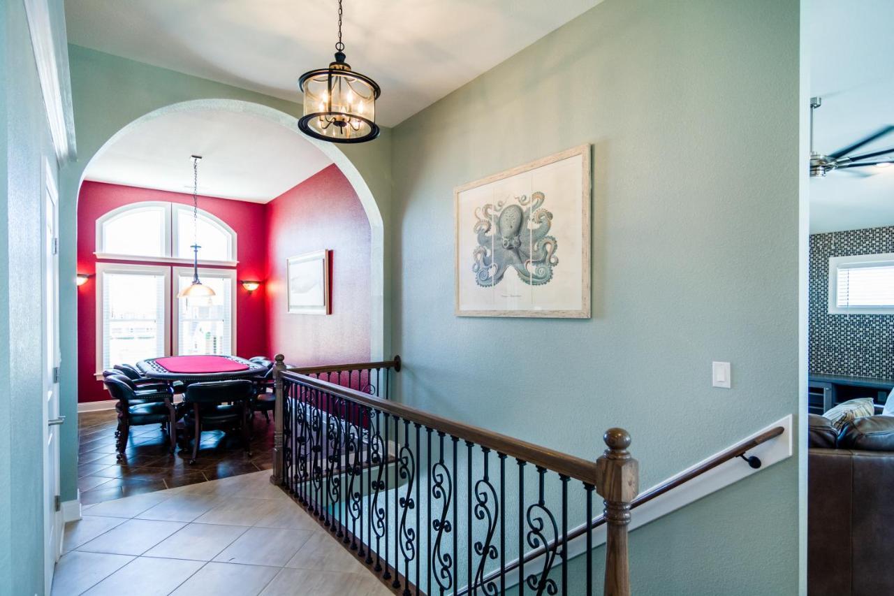 5550 - Tradewinds 2 By Realty