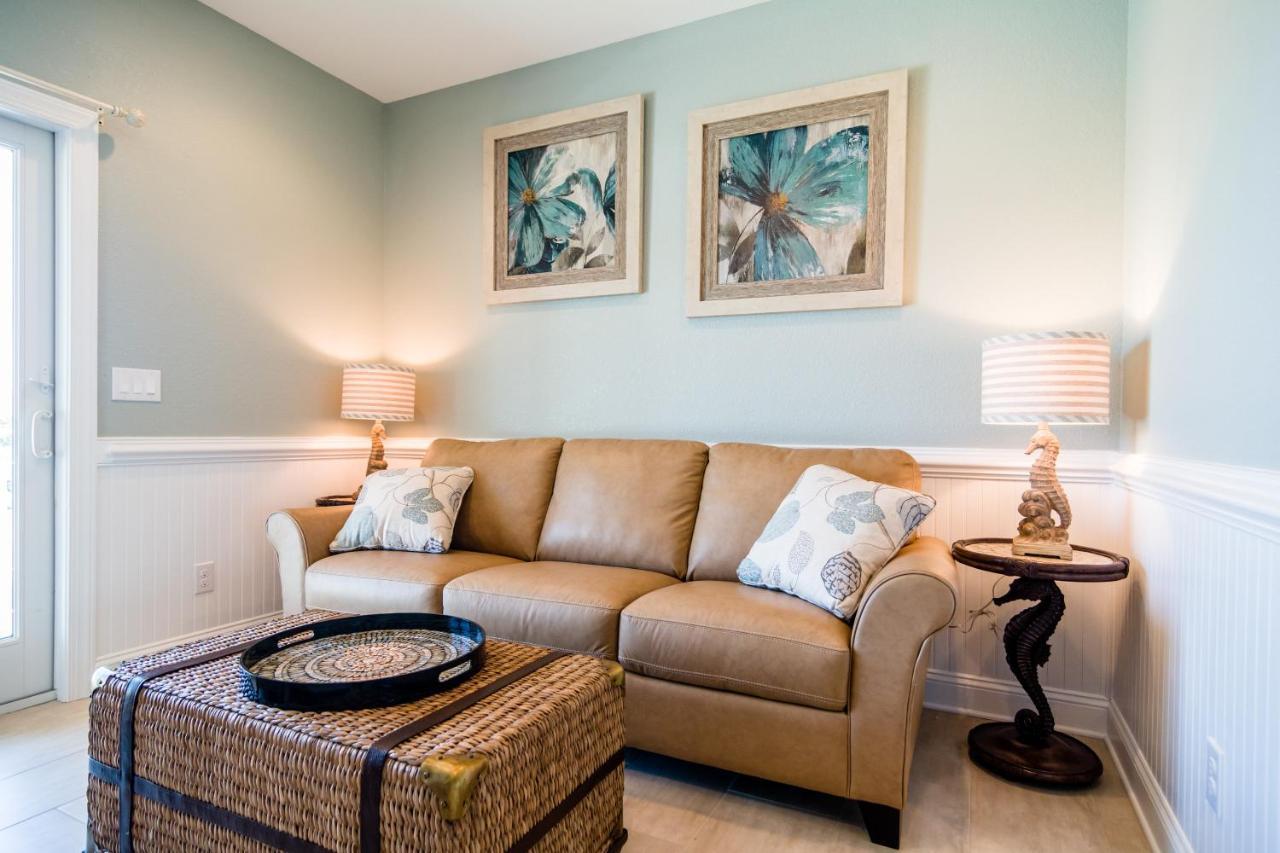 5550 - Tradewinds 2 By Realty *