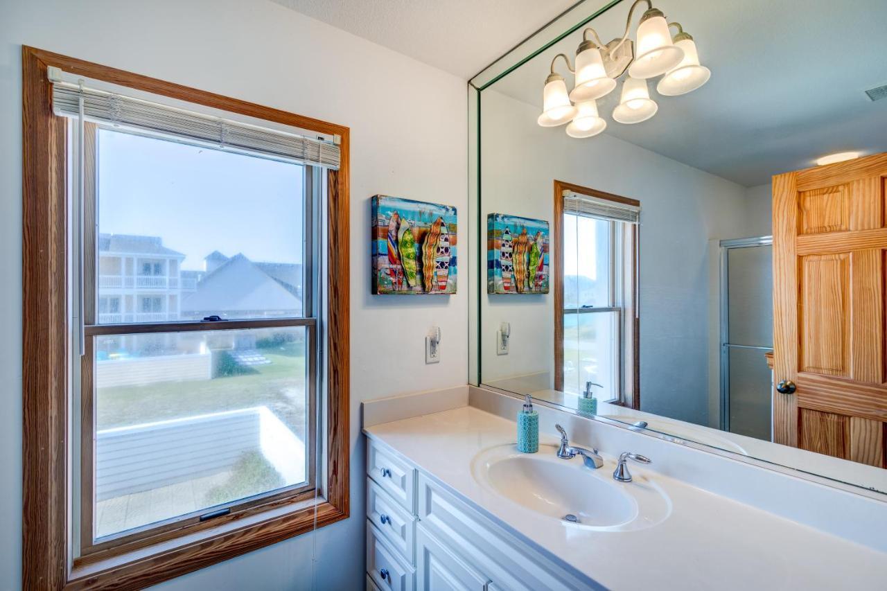 5702 - It's A Wonderful Life By Realty *