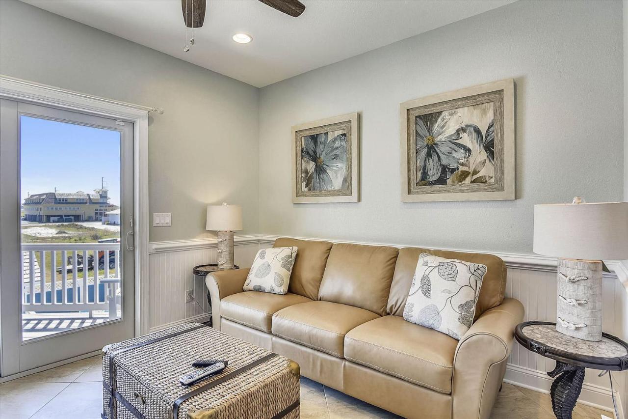5552 - Tradewinds 1 By Realty
